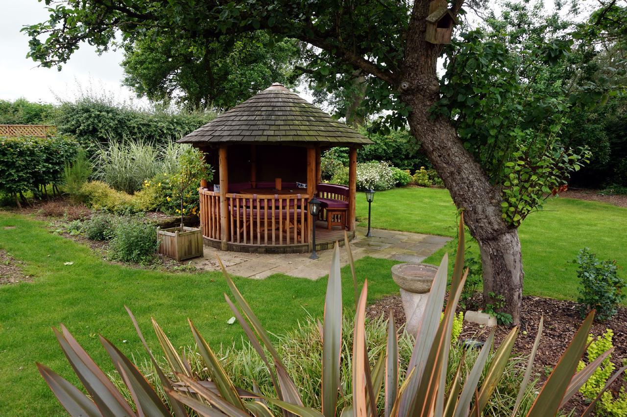 Oldfields Farm Villa Ashbourne  Exterior foto